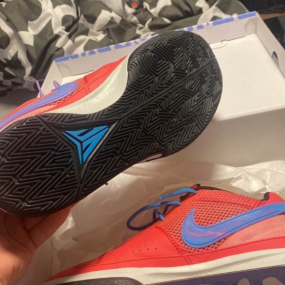 Ja morant 1s in ember glow colour way size 11.5 - Picture 2 of 5